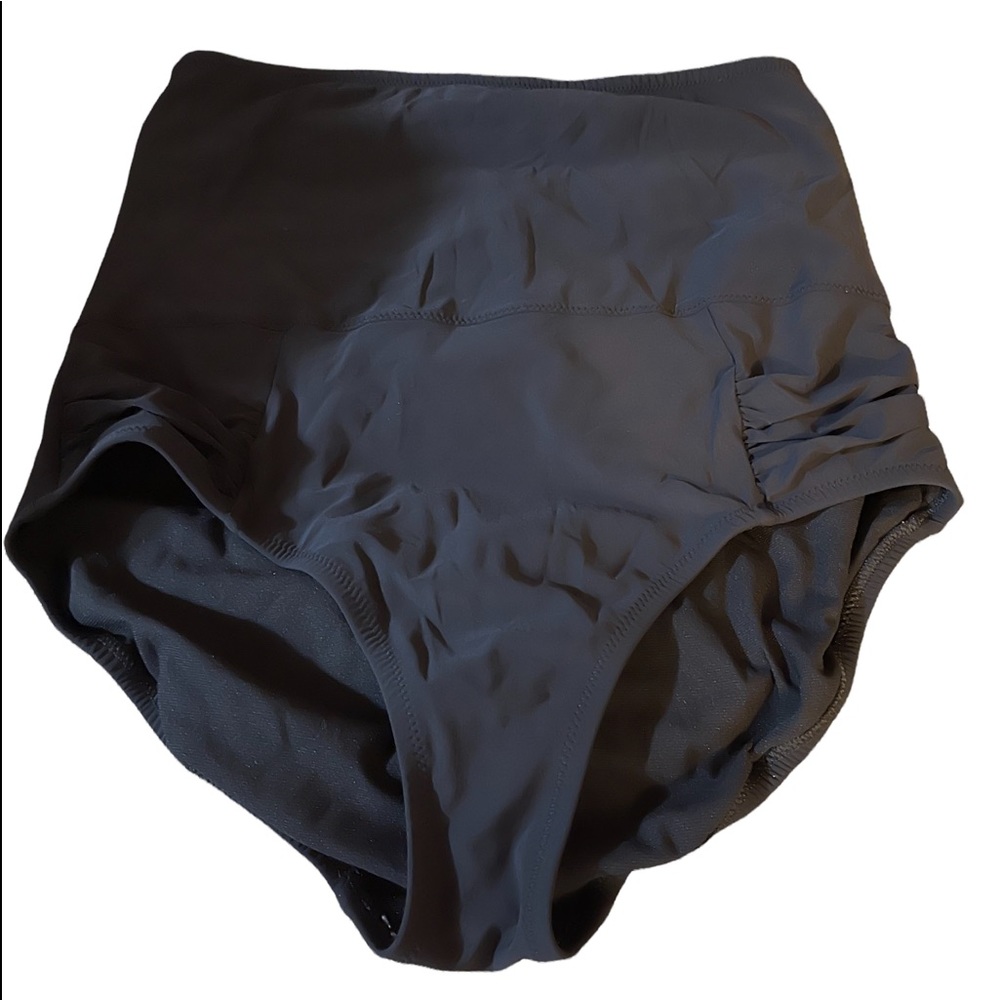 Lands’ End High-waisted swimsuit bottoms.